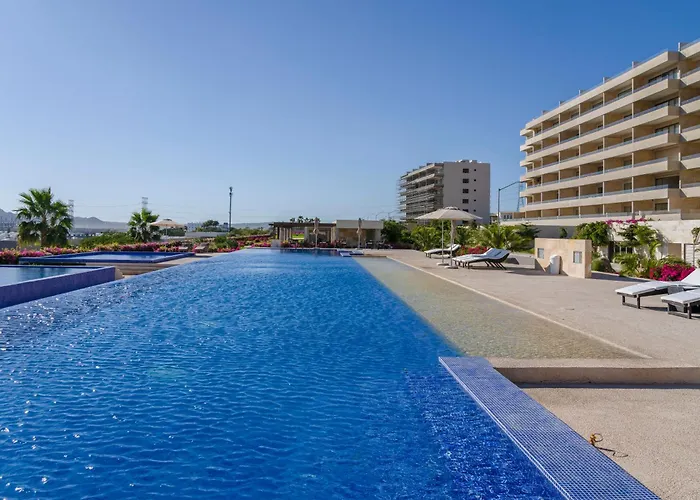 Luxury With Pool, Jacuzzi, And Private Terrace Cabo San Lucas