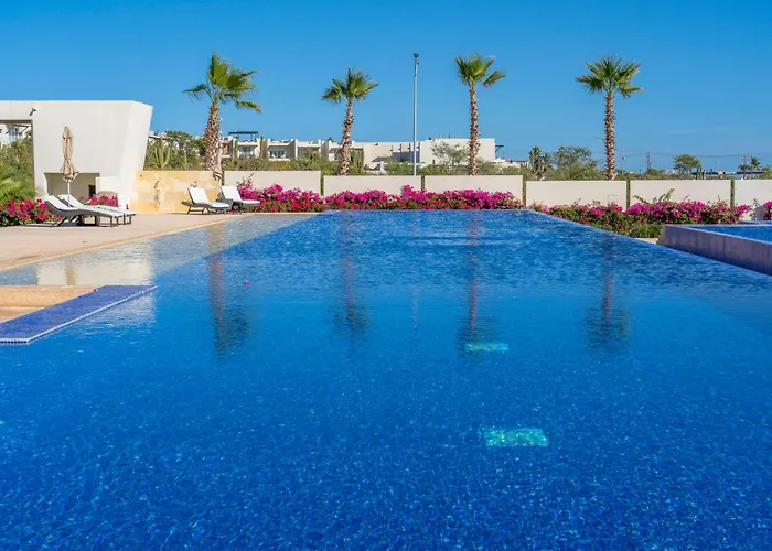 Luxury With Pool, Jacuzzi, And Private Terrace Apartment Cabo San Lucas