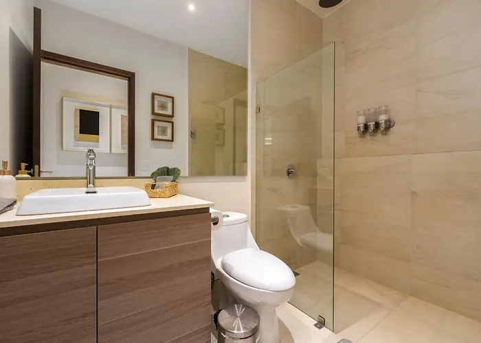Luxury With Pool, Jacuzzi, And Private Terrace *