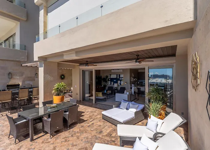 Luxury With Pool, Jacuzzi, And Private Terrace