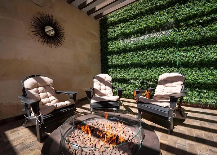 Luxury With Pool, Jacuzzi, And Private Terrace