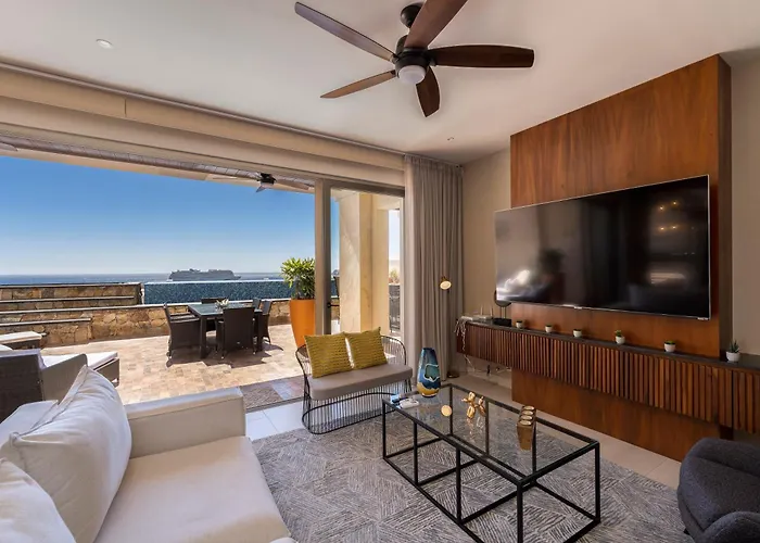 Luxury With Pool, Jacuzzi, And Private Terrace Apartment